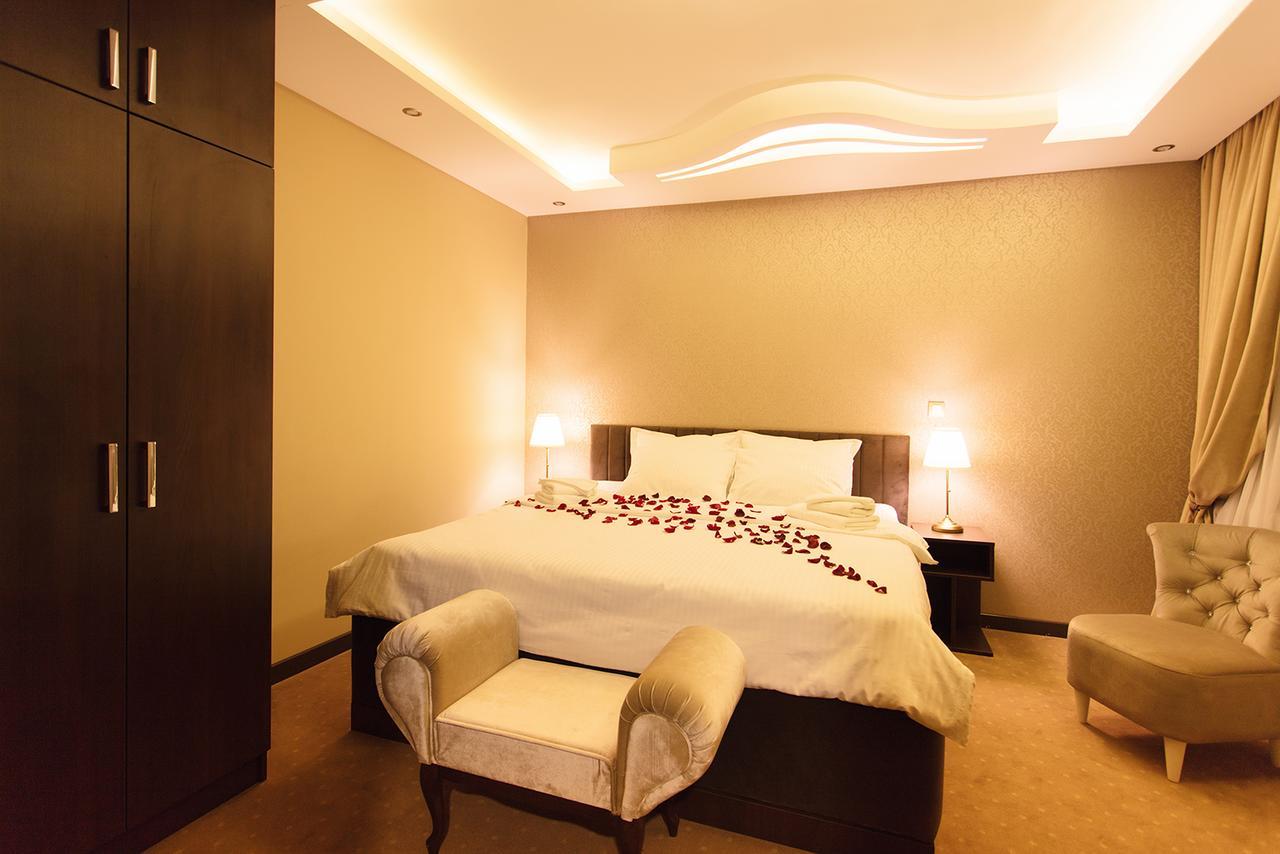 Garni Hotel President De Luxe Kragujevac Esterno foto
